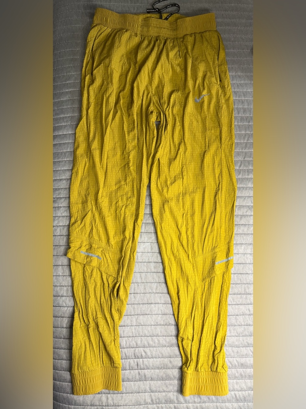 Nike Running Division Women’s SWIFT Packable Lightweight Running Pants/ S.